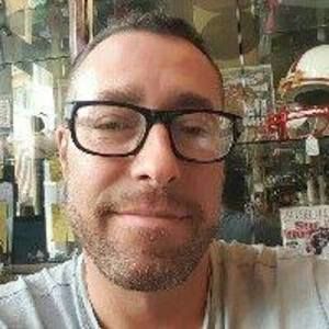 Meet your Posher, Travis